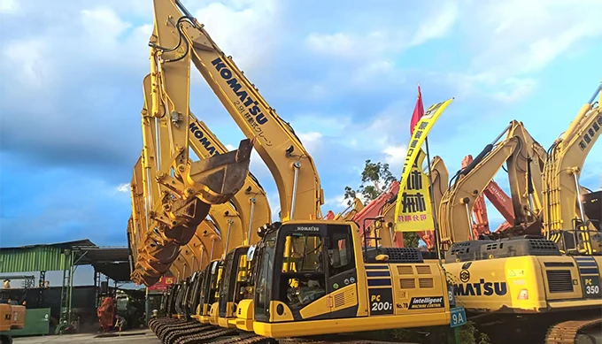 hanjue construction machinery warehouse (6)