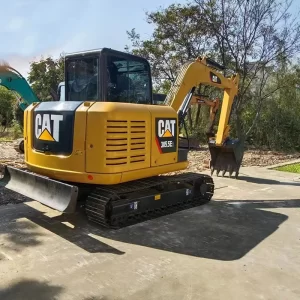 used caterpillar 305.5e2 excavator (1)