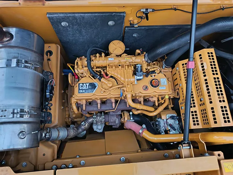 used caterpillar 320e excavator (7)