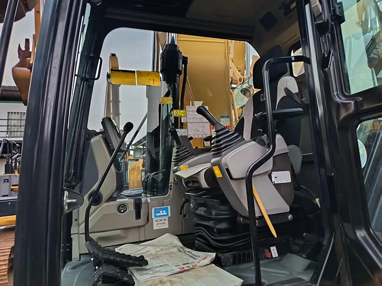 used caterpillar 320e excavator (8)