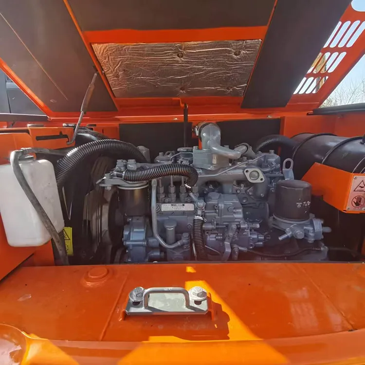 used hitachi 60 excavator (7)