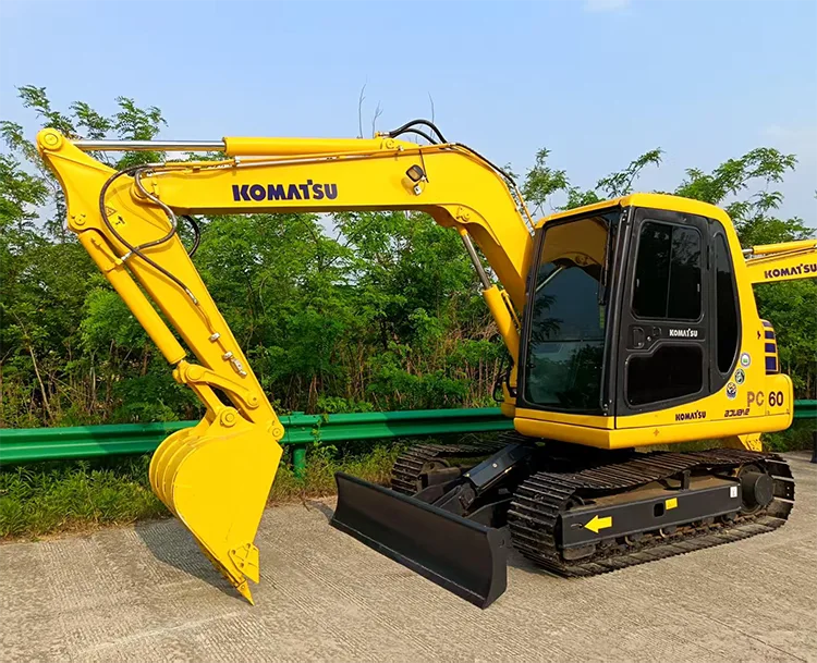 used komatsu pc60 excavator (5)