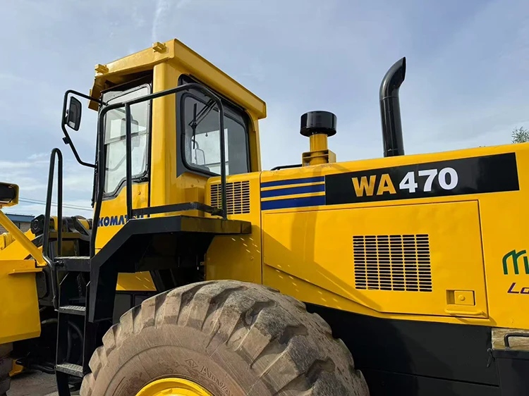 used komatsu wa470 loader (7)