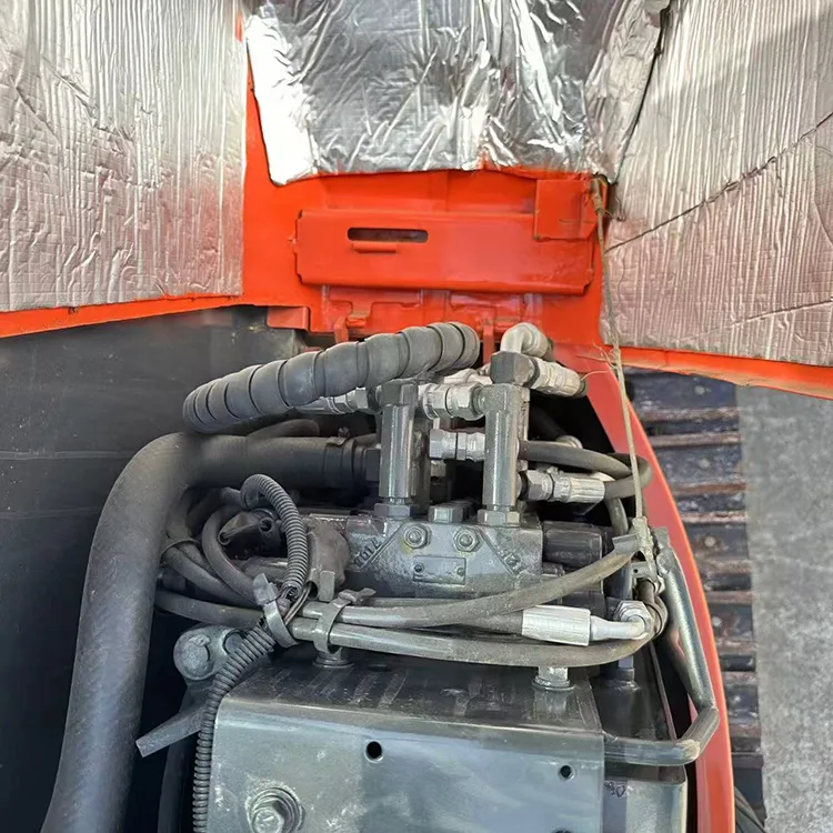 used kubota u35 excavator (7)