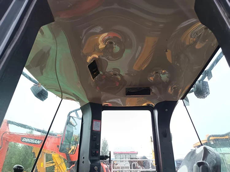 used liugong 856h loader (6)