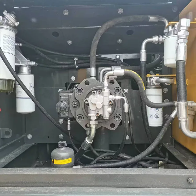 used volvo ec210 excavator (5)