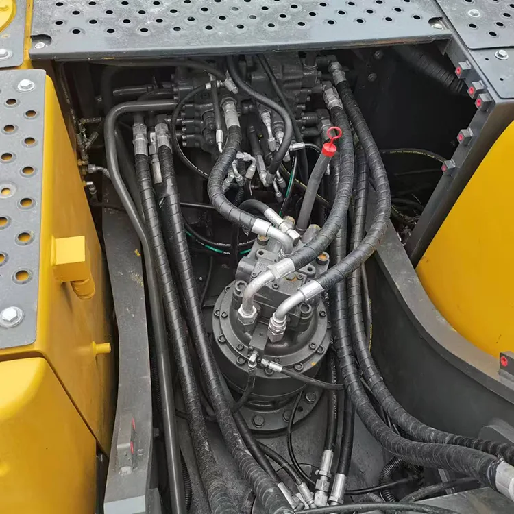 used volvo ec210 excavator (6)