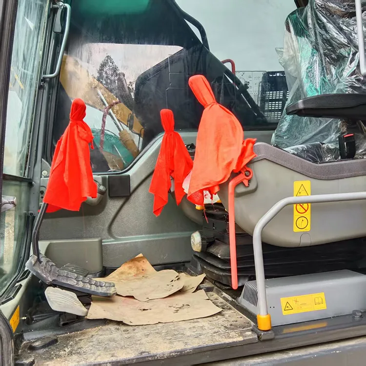 used volvo ec290 excavator (7)